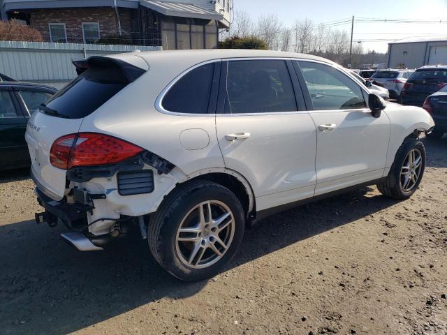 Photo 2 VIN: WP1AA2A29CLA03803 - PORSCHE CAYENNE 