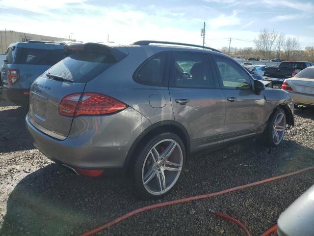 Photo 2 VIN: WP1AA2A29CLA04255 - PORSCHE CAYENNE 