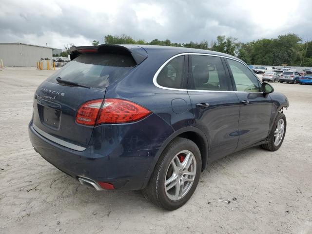 Photo 2 VIN: WP1AA2A29CLA09827 - PORSCHE CAYENNE 