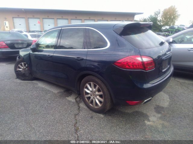 Photo 2 VIN: WP1AA2A29CLA12632 - PORSCHE CAYENNE 