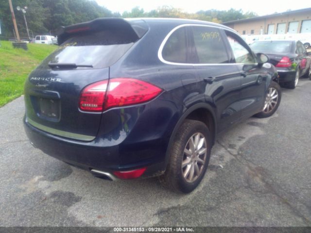 Photo 3 VIN: WP1AA2A29CLA12632 - PORSCHE CAYENNE 