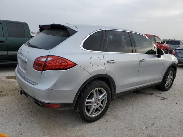 Photo 2 VIN: WP1AA2A29DLA09778 - PORSCHE CAYENNE 