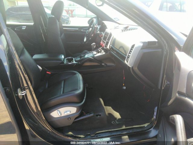 Photo 4 VIN: WP1AA2A29GKA09368 - PORSCHE CAYENNE 