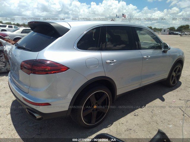 Photo 3 VIN: WP1AA2A29GKA09550 - PORSCHE CAYENNE 