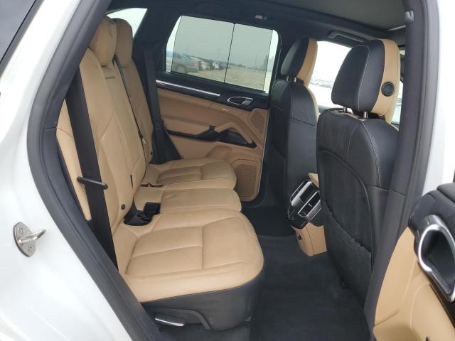 Photo 10 VIN: WP1AA2A29GLA05461 - PORSCHE CAYENNE 