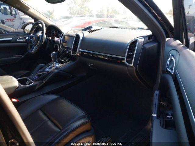 Photo 4 VIN: WP1AA2A29GLA09722 - PORSCHE CAYENNE 