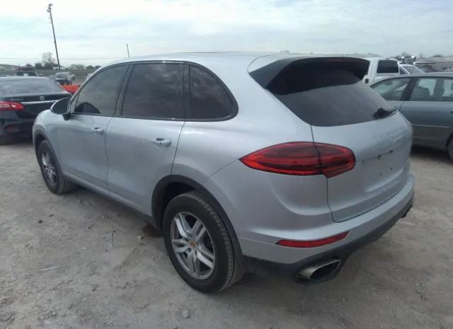 Photo 2 VIN: WP1AA2A29GLA10689 - PORSCHE CAYENNE 