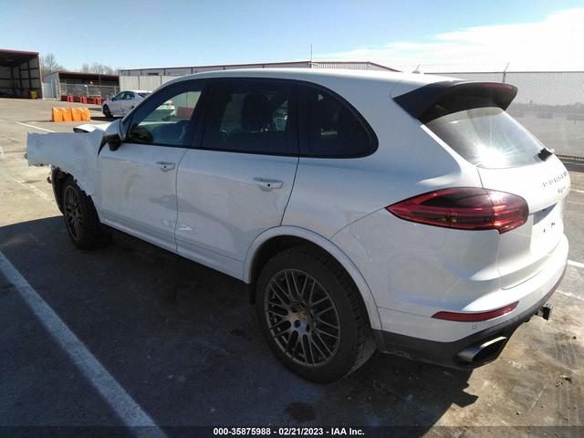 Photo 2 VIN: WP1AA2A29HKA86131 - PORSCHE CAYENNE 