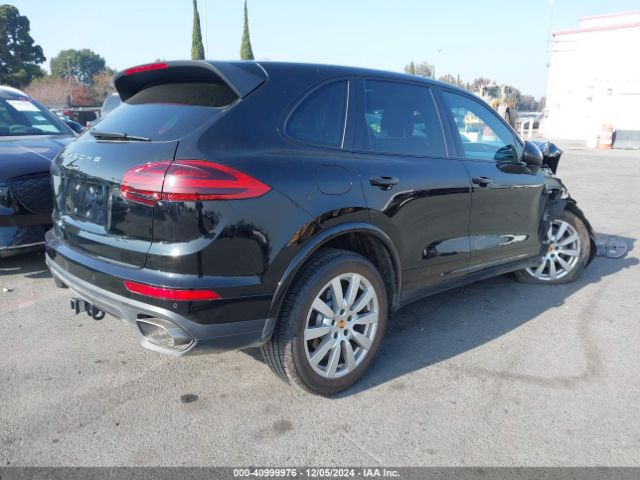 Photo 3 VIN: WP1AA2A29HKA86226 - PORSCHE CAYENNE 