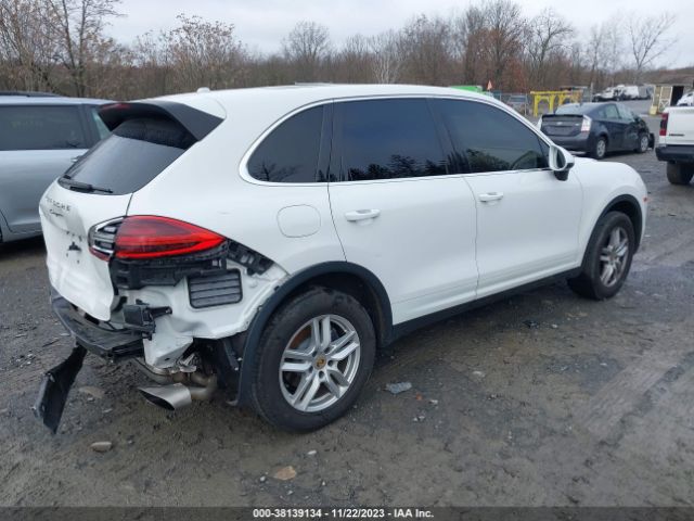 Photo 3 VIN: WP1AA2A29HKA90650 - PORSCHE CAYENNE 