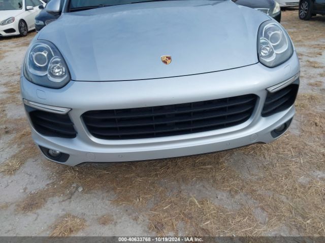 Photo 5 VIN: WP1AA2A29JKA02122 - PORSCHE CAYENNE 