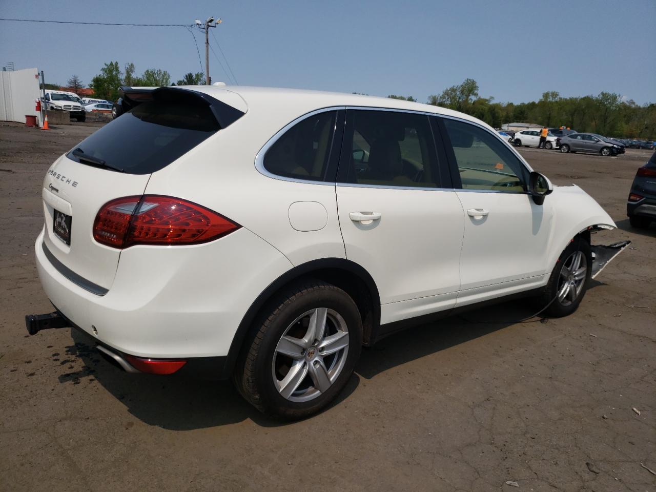 Photo 2 VIN: WP1AA2A2XBLA02786 - PORSCHE CAYENNE 