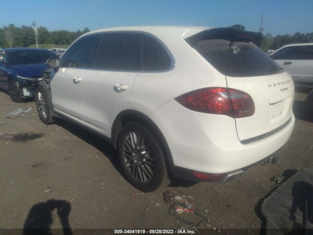 Photo 2 VIN: WP1AA2A2XCLA04572 - PORSCHE CAYENNE 