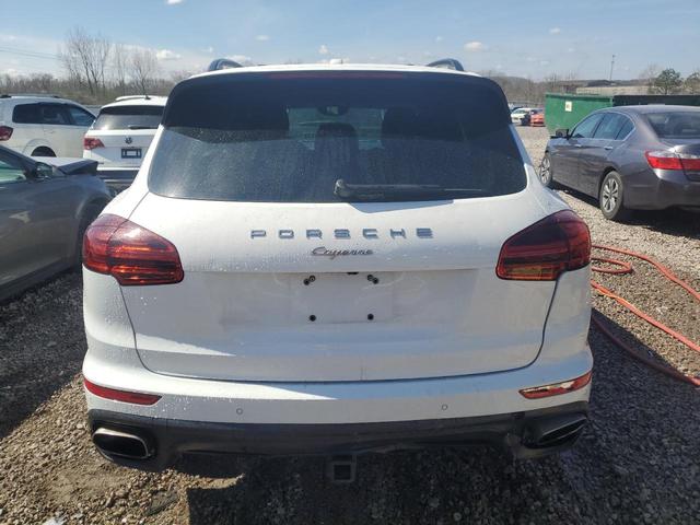 Photo 5 VIN: WP1AA2A2XGKA12747 - PORSCHE CAYENNE 