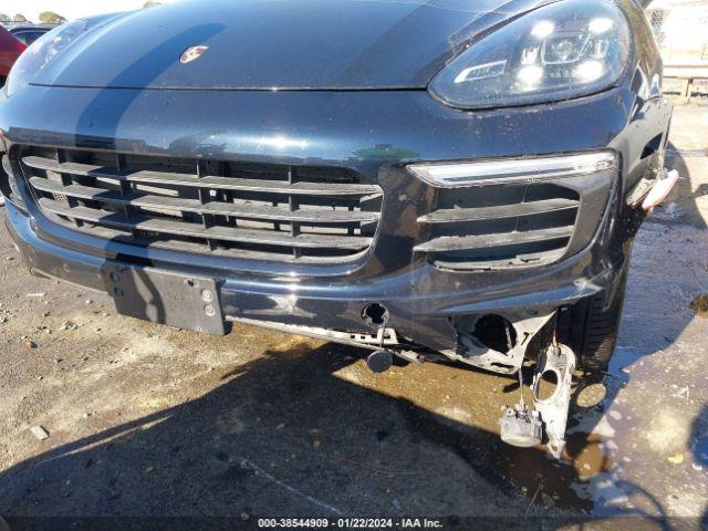 Photo 5 VIN: WP1AA2A2XGKA13302 - PORSCHE CAYENNE 