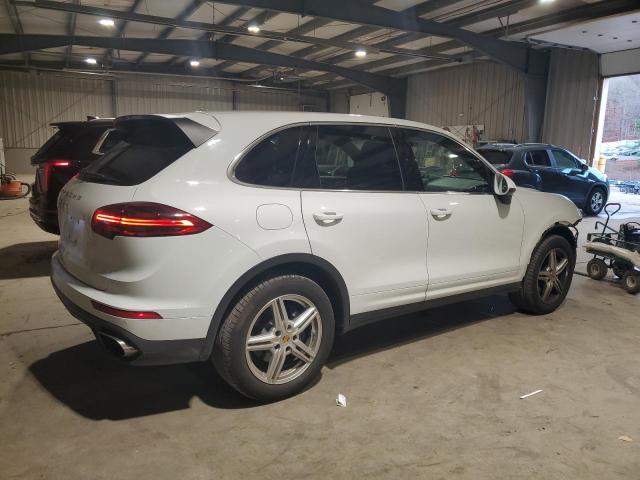 Photo 2 VIN: WP1AA2A2XGLA10975 - PORSCHE CAYENNE 