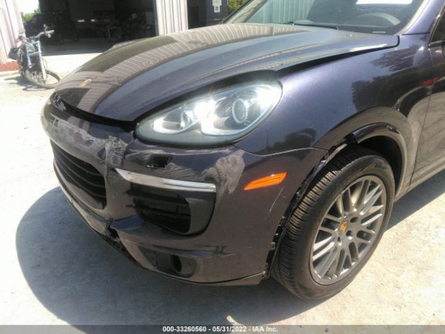 Photo 5 VIN: WP1AA2A2XJKA00329 - PORSCHE CAYENNE 