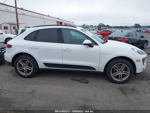 Photo 12 VIN: WP1AA2A50HLB05315 - PORSCHE MACAN 