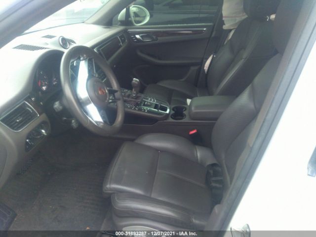 Photo 4 VIN: WP1AA2A50HLB81052 - PORSCHE MACAN 