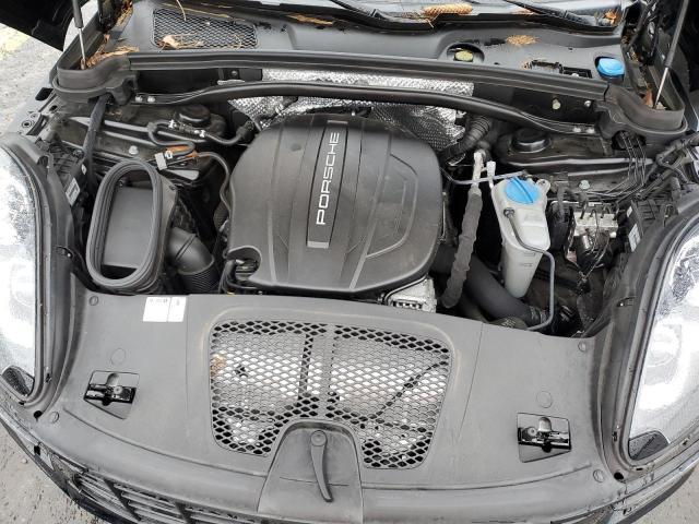 Photo 10 VIN: WP1AA2A50JLB11332 - PORSCHE MACAN 