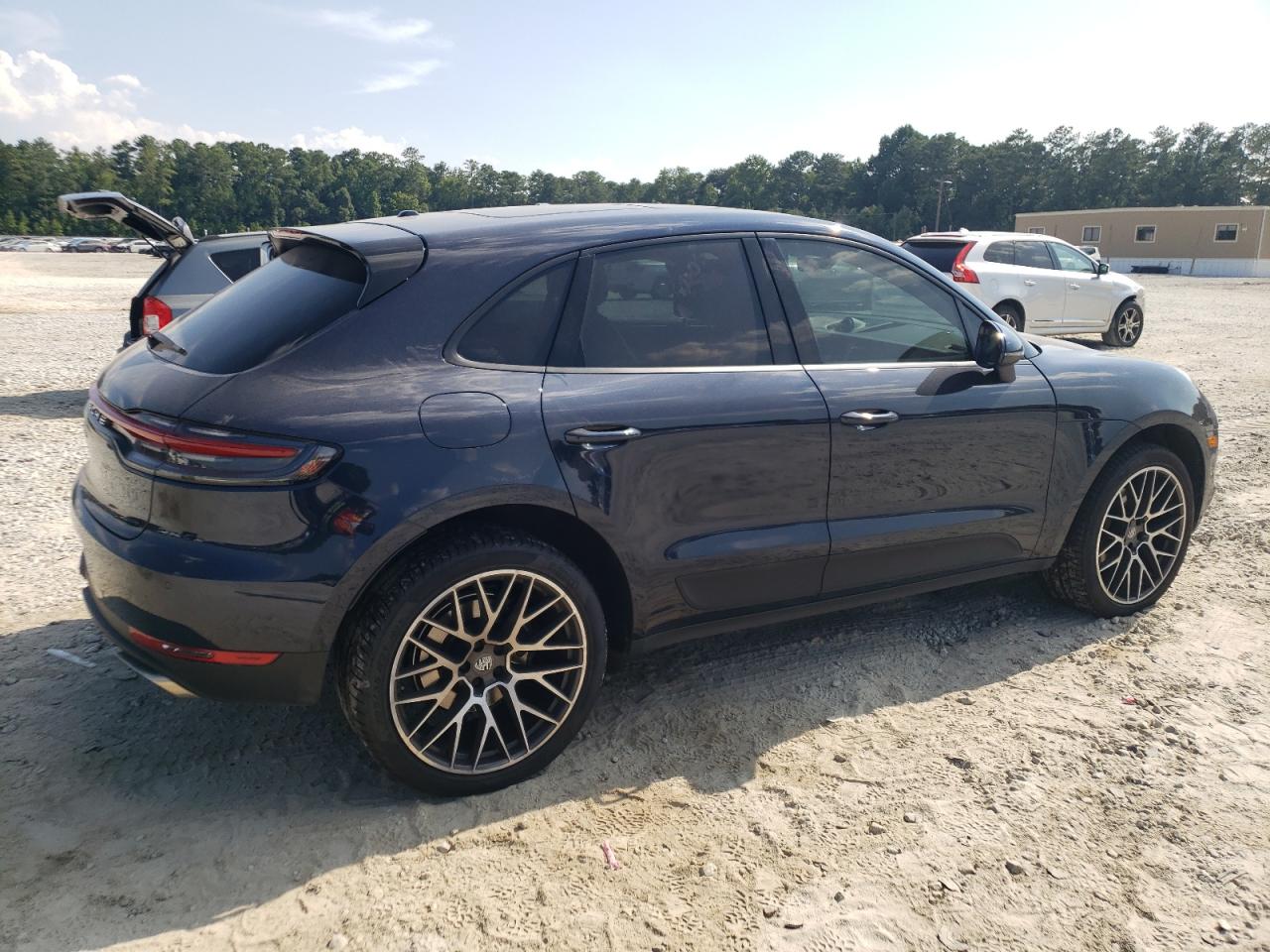 Photo 2 VIN: WP1AA2A50KLB03538 - PORSCHE MACAN 