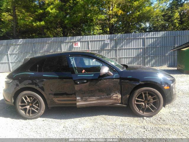 Photo 12 VIN: WP1AA2A50PLB20525 - PORSCHE MACAN 