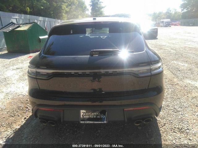 Photo 15 VIN: WP1AA2A50PLB20525 - PORSCHE MACAN 