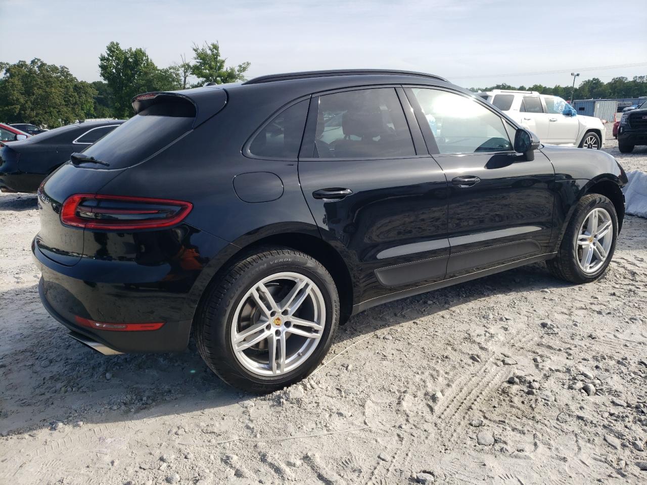 Photo 2 VIN: WP1AA2A51HLB83473 - PORSCHE MACAN 