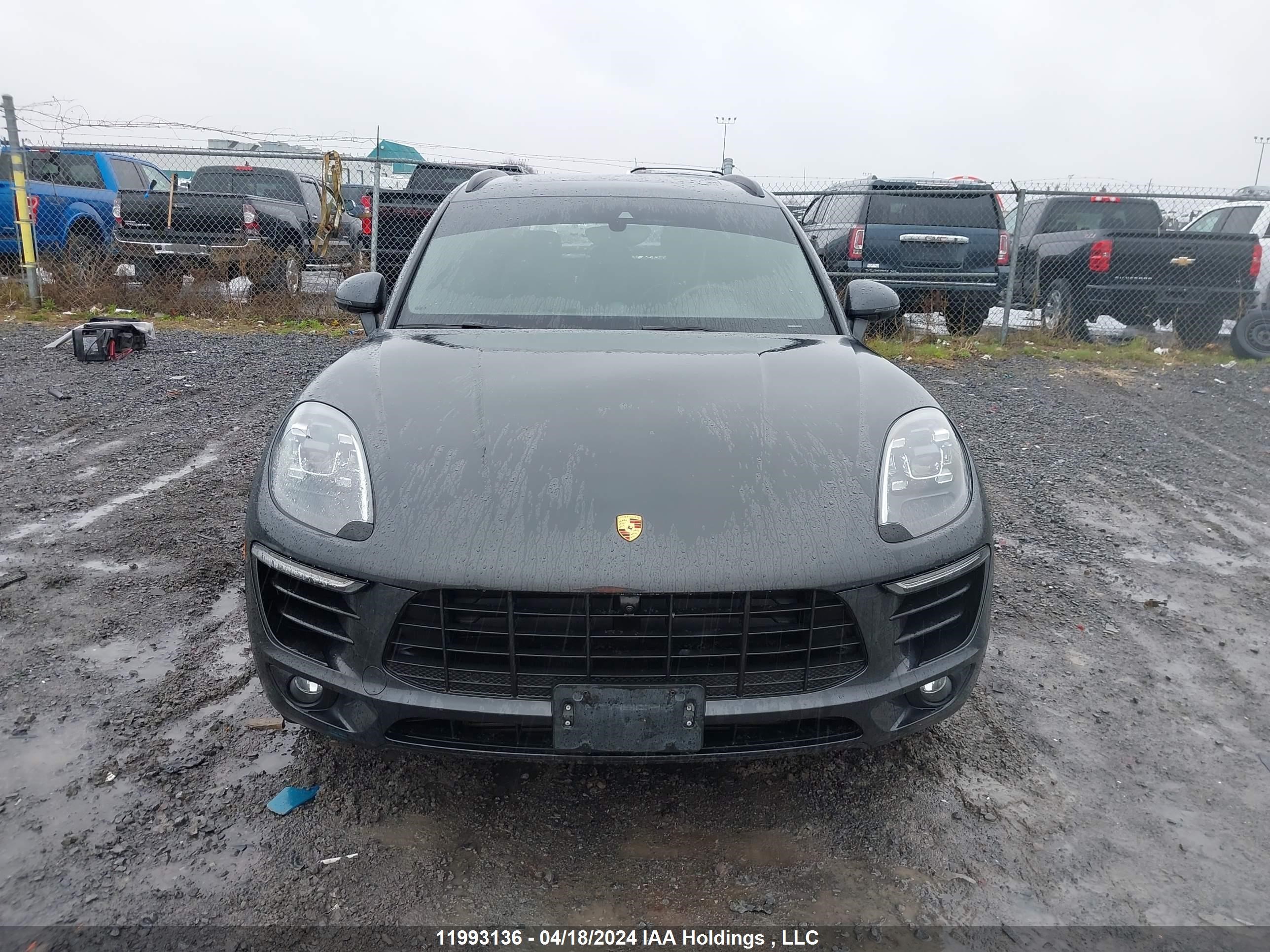 Photo 11 VIN: WP1AA2A51JLB12084 - PORSCHE MACAN 