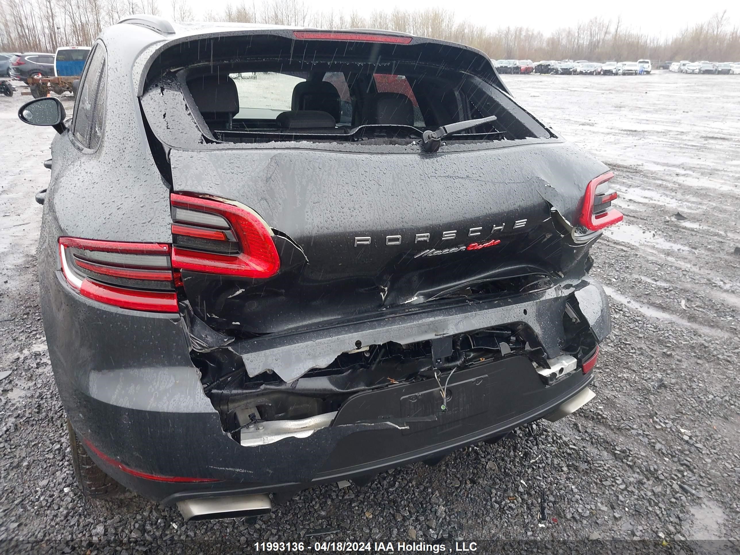 Photo 5 VIN: WP1AA2A51JLB12084 - PORSCHE MACAN 