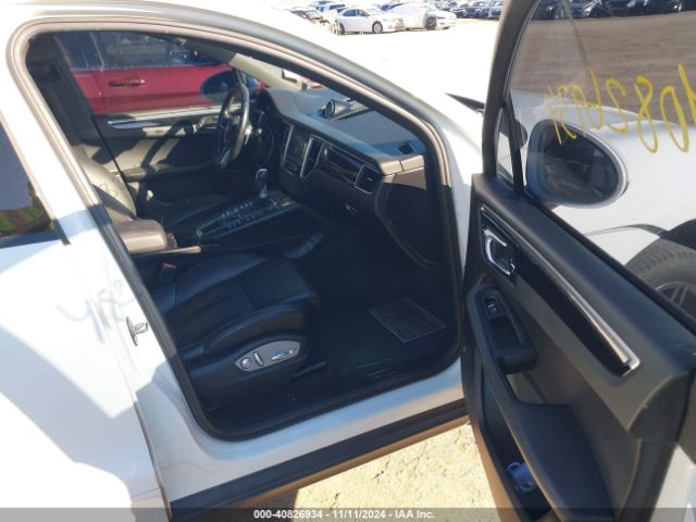 Photo 4 VIN: WP1AA2A51JLB22940 - PORSCHE MACAN 