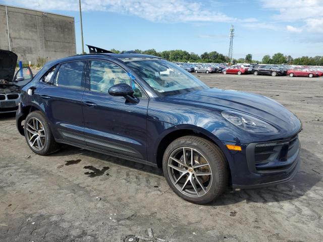 Photo 3 VIN: WP1AA2A51PLB08822 - PORSCHE MACAN BASE 