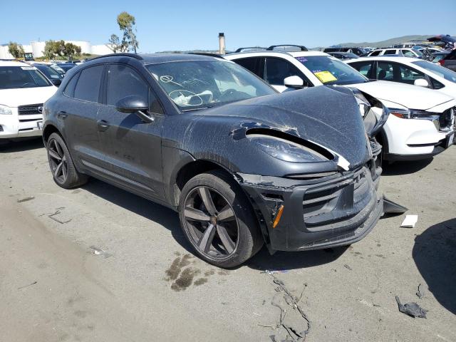 Photo 3 VIN: WP1AA2A51RLB00058 - PORSCHE MACAN BASE 