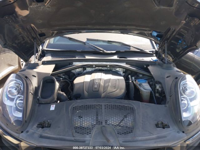 Photo 9 VIN: WP1AA2A52HLB04683 - PORSCHE MACAN 