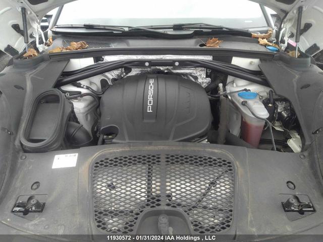 Photo 9 VIN: WP1AA2A52HLB06188 - PORSCHE MACAN 