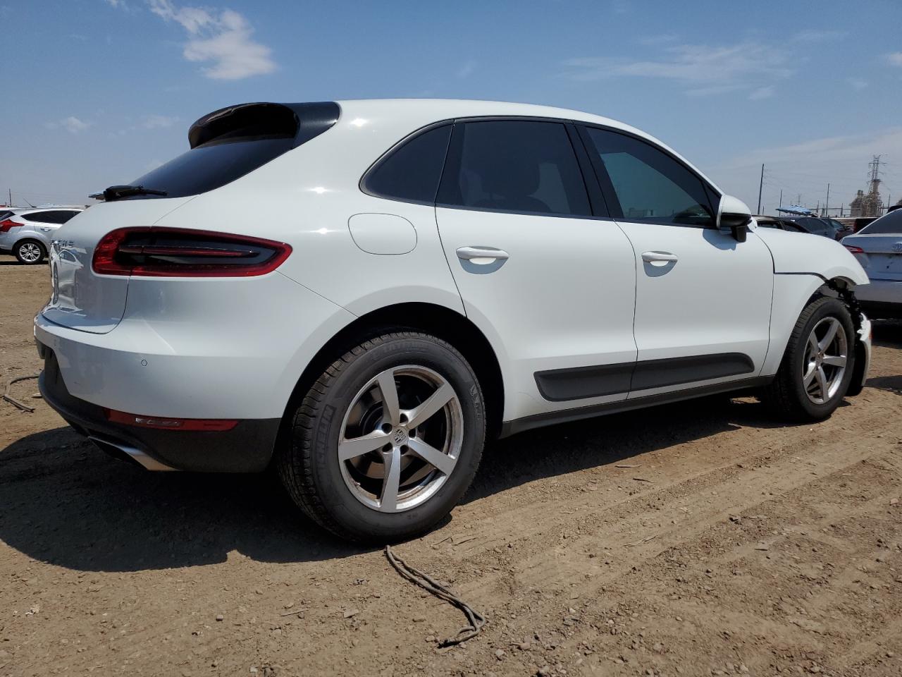 Photo 2 VIN: WP1AA2A52HLB83840 - PORSCHE MACAN 