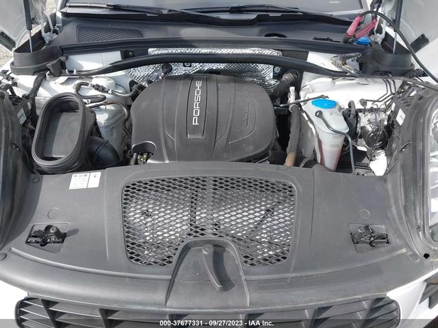 Photo 9 VIN: WP1AA2A52JLB14703 - PORSCHE MACAN 