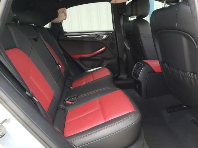 Photo 9 VIN: WP1AA2A52KLB04013 - PORSCHE MACAN 