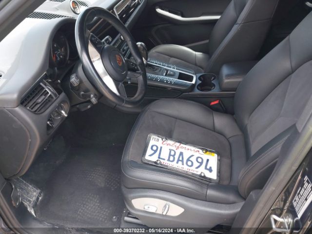 Photo 4 VIN: WP1AA2A53LLB14163 - PORSCHE MACAN 