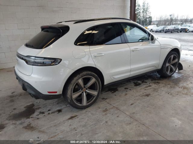 Photo 3 VIN: WP1AA2A53PLB08241 - PORSCHE MACAN 