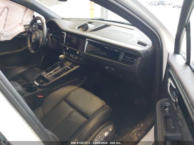 Photo 4 VIN: WP1AA2A53PLB08241 - PORSCHE MACAN 