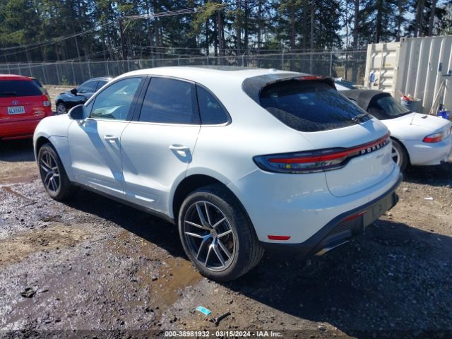 Photo 2 VIN: WP1AA2A53PLB12015 - PORSCHE MACAN 