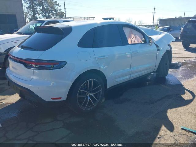 Photo 3 VIN: WP1AA2A53RLB00787 - PORSCHE MACAN 