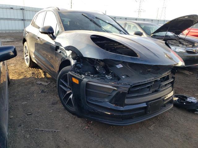 Photo 3 VIN: WP1AA2A53RLB04631 - PORSCHE MACAN BASE 