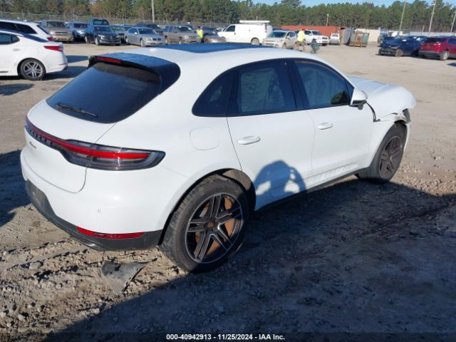 Photo 3 VIN: WP1AA2A54MLB10902 - PORSCHE MACAN 