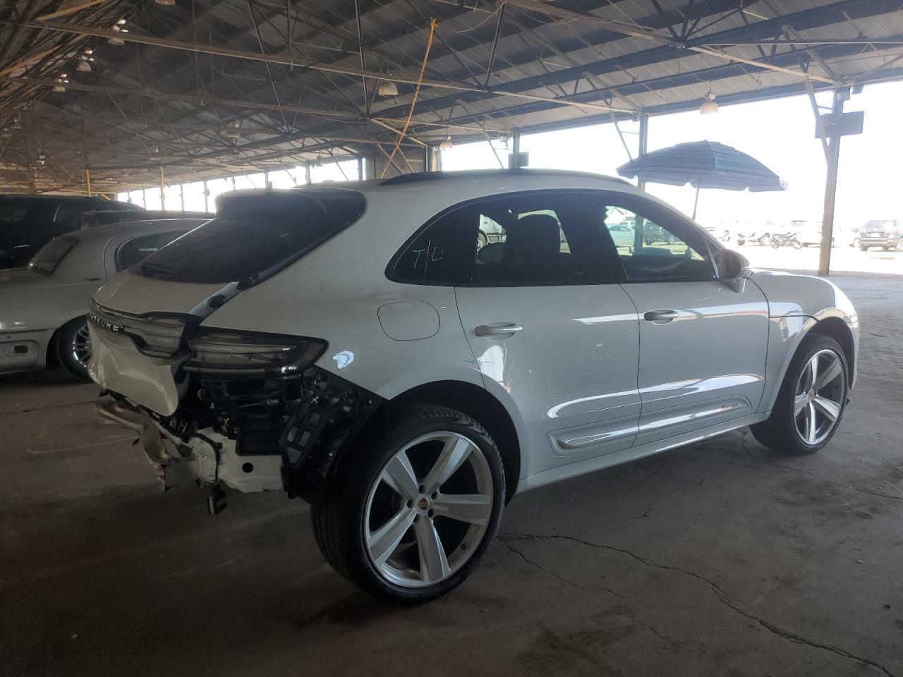 Photo 2 VIN: WP1AA2A54NLB10240 - PORSCHE MACAN 