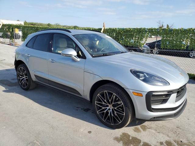 Photo 3 VIN: WP1AA2A54RLB02628 - PORSCHE MACAN BASE 