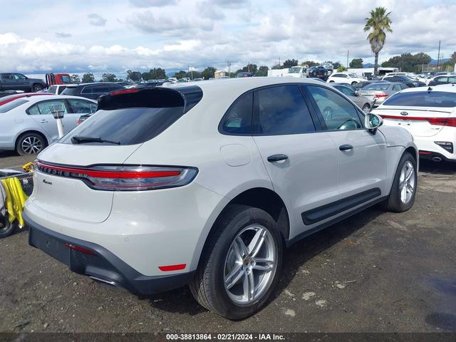 Photo 3 VIN: WP1AA2A54RLB03861 - PORSCHE MACAN 