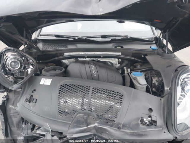 Photo 9 VIN: WP1AA2A55HLB81743 - PORSCHE MACAN 