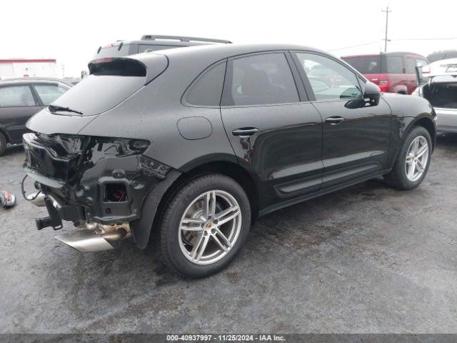 Photo 3 VIN: WP1AA2A55RLB13606 - PORSCHE MACAN 